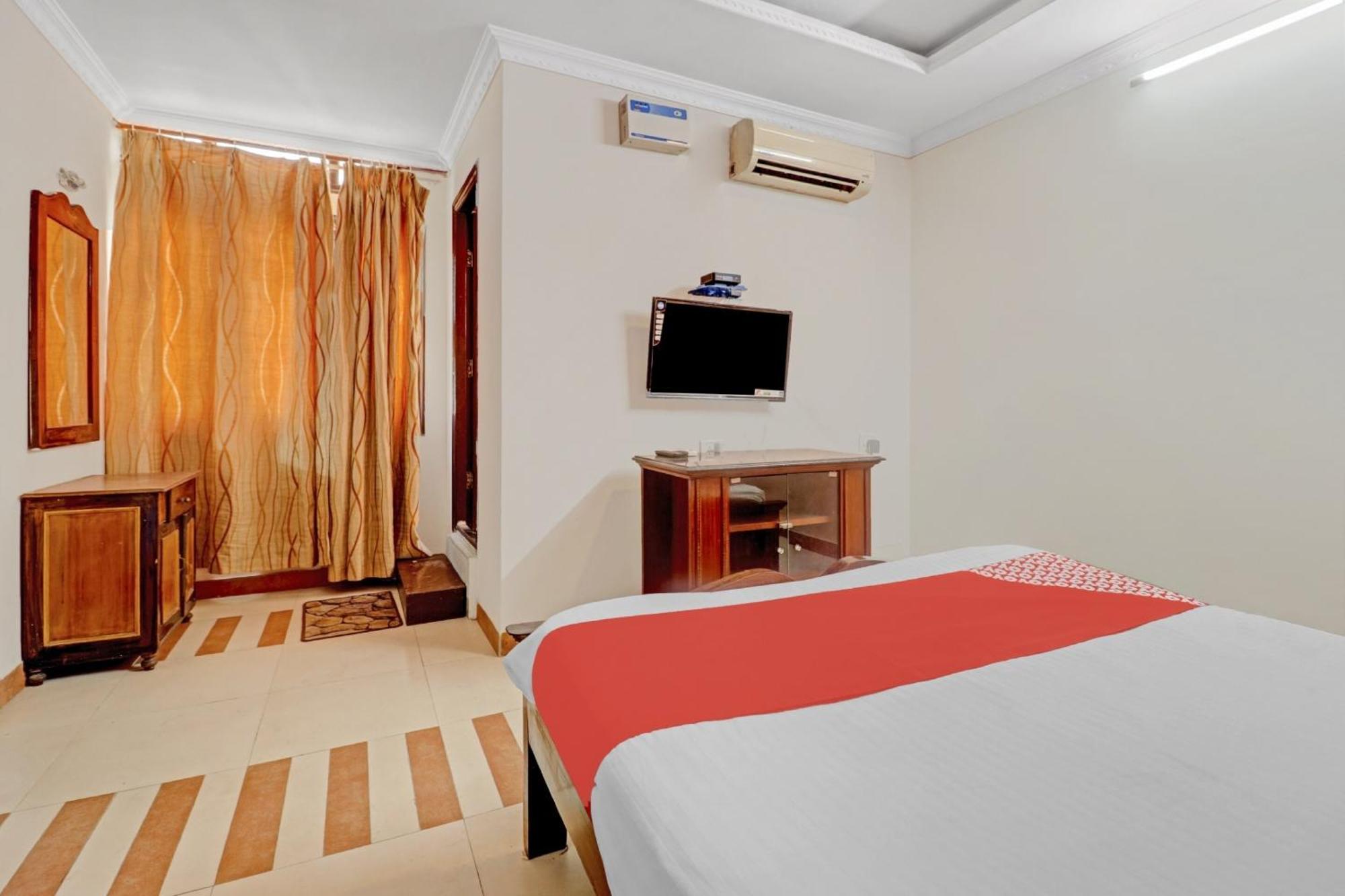 Hotel O Royal Grand Residency Near Lalbagh Botanical Garden Bangalore Exterior foto